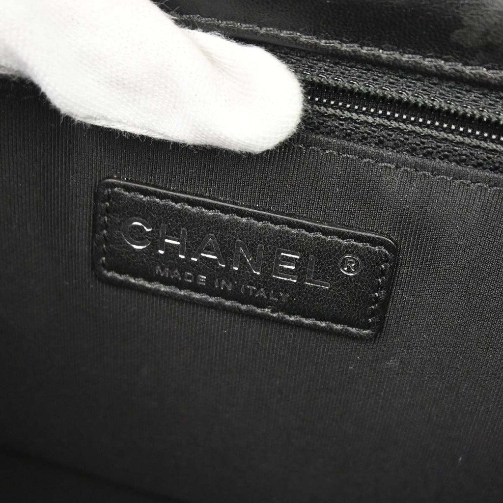 Boy Chanel 2014-2015 Black Lambskin Medium Shoulder Bag