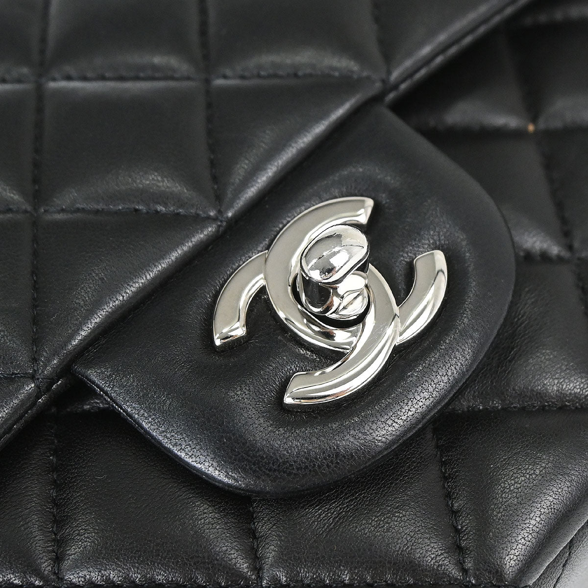 Chanel 2014 Black Lambskin Medium Classic Double Flap Shoulder Bag