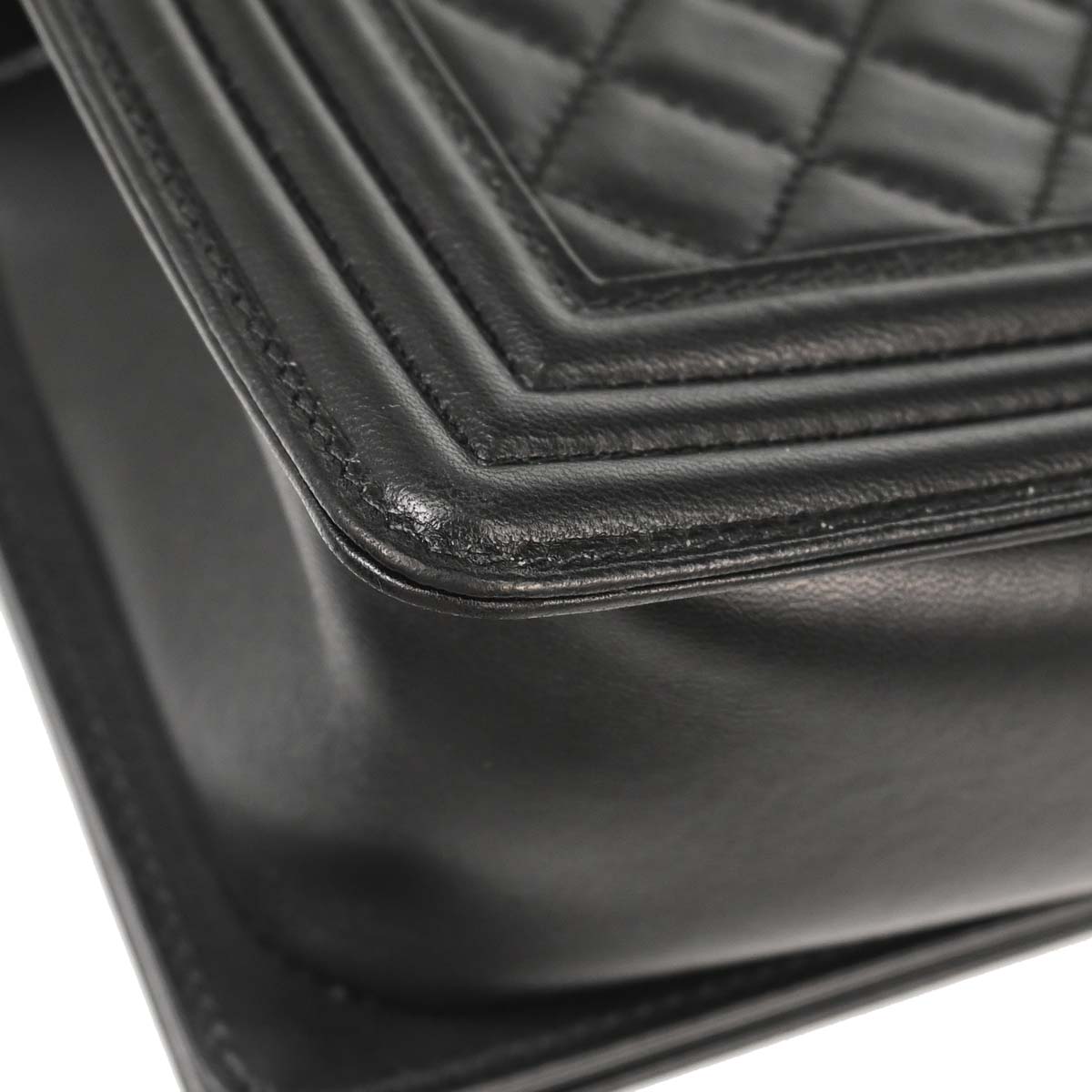 Boy Chanel 2015-2016 Black Lambskin Medium Shoulder Bag