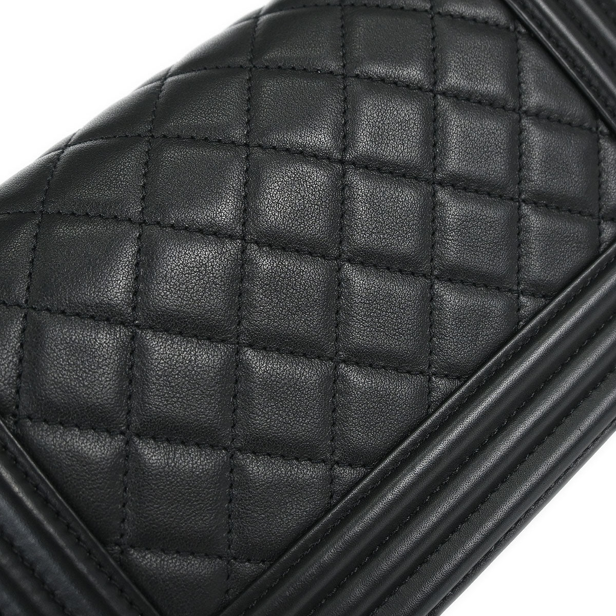 Boy Chanel 2019 Black Lambskin Small Chain Shoulder Bag