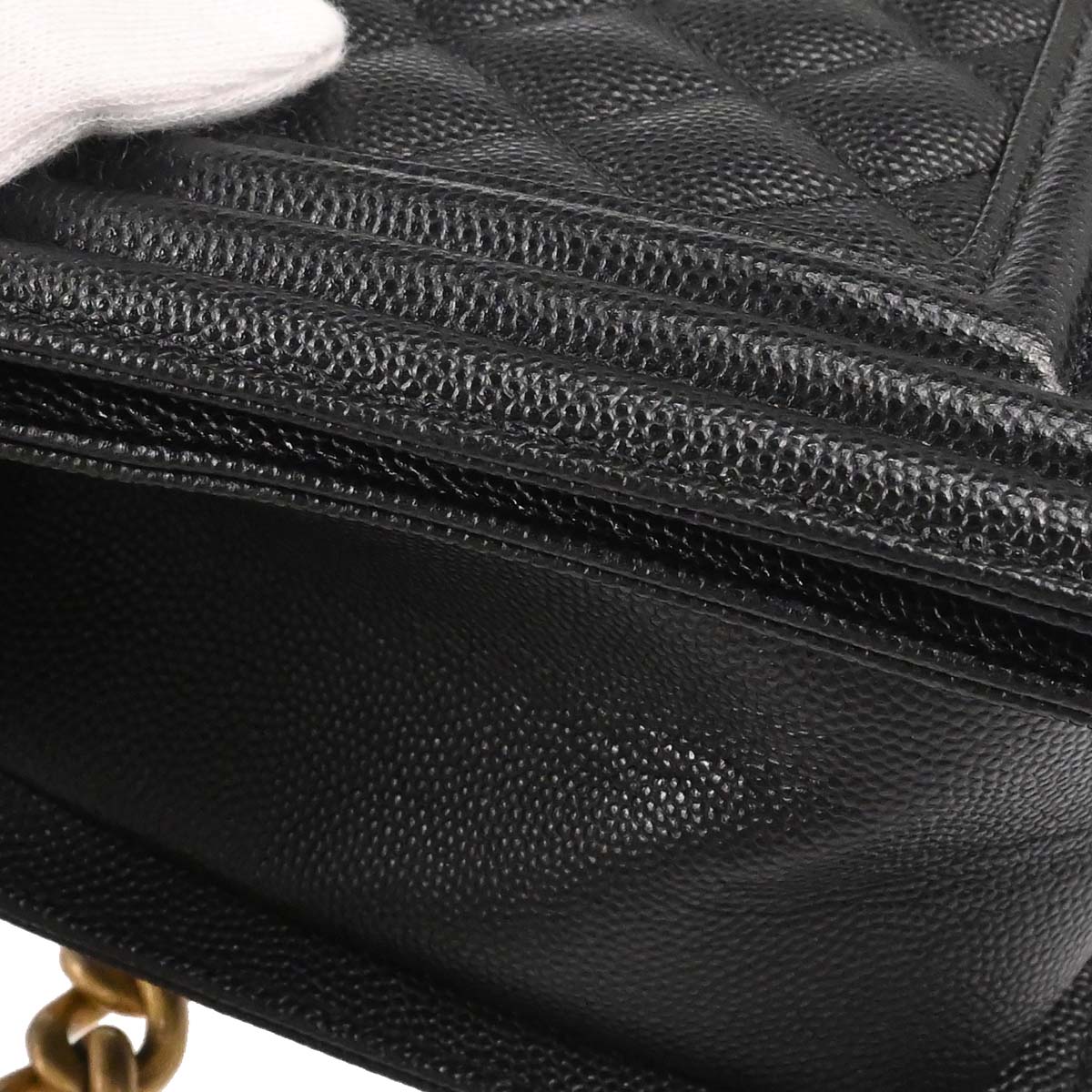 Boy Chanel 2019 Black Caviar Skin Medium Chain Shoulder Bag