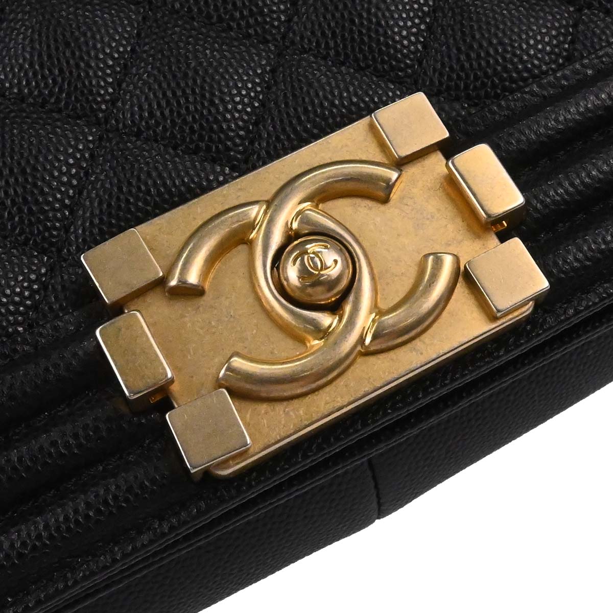 Boy Chanel 2019 Black Caviar Skin Medium Chain Shoulder Bag