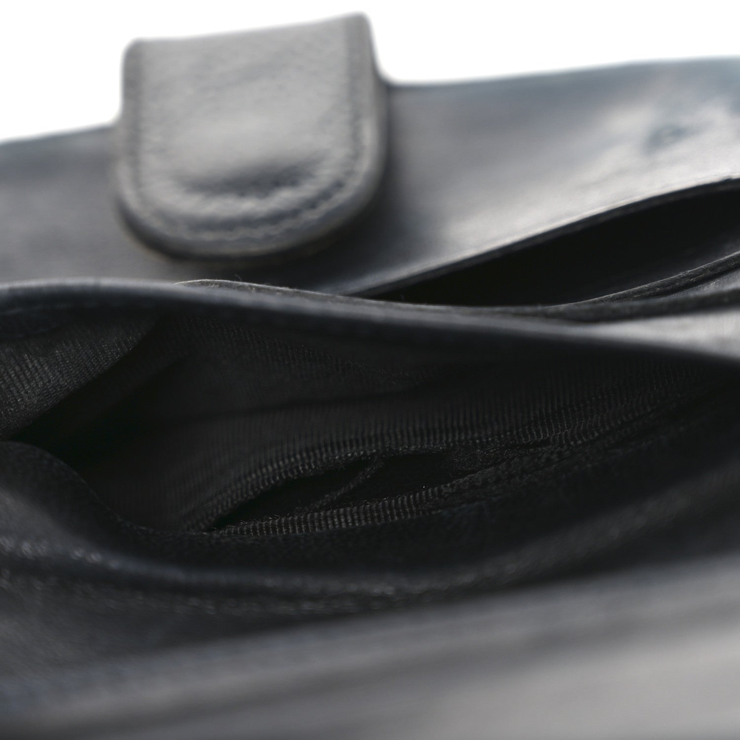 Caviar Timeless CC Compact French Wallet Black