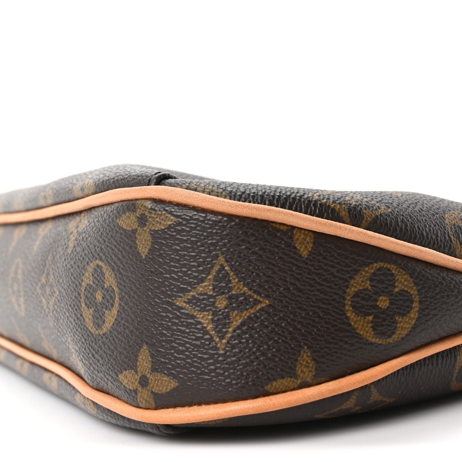Louis Vuitton Monogram Thames PM
