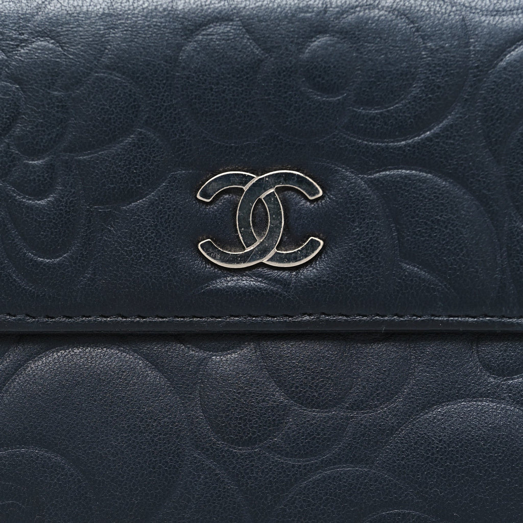Lambskin Camellia Embossed Long Double Wallet Black