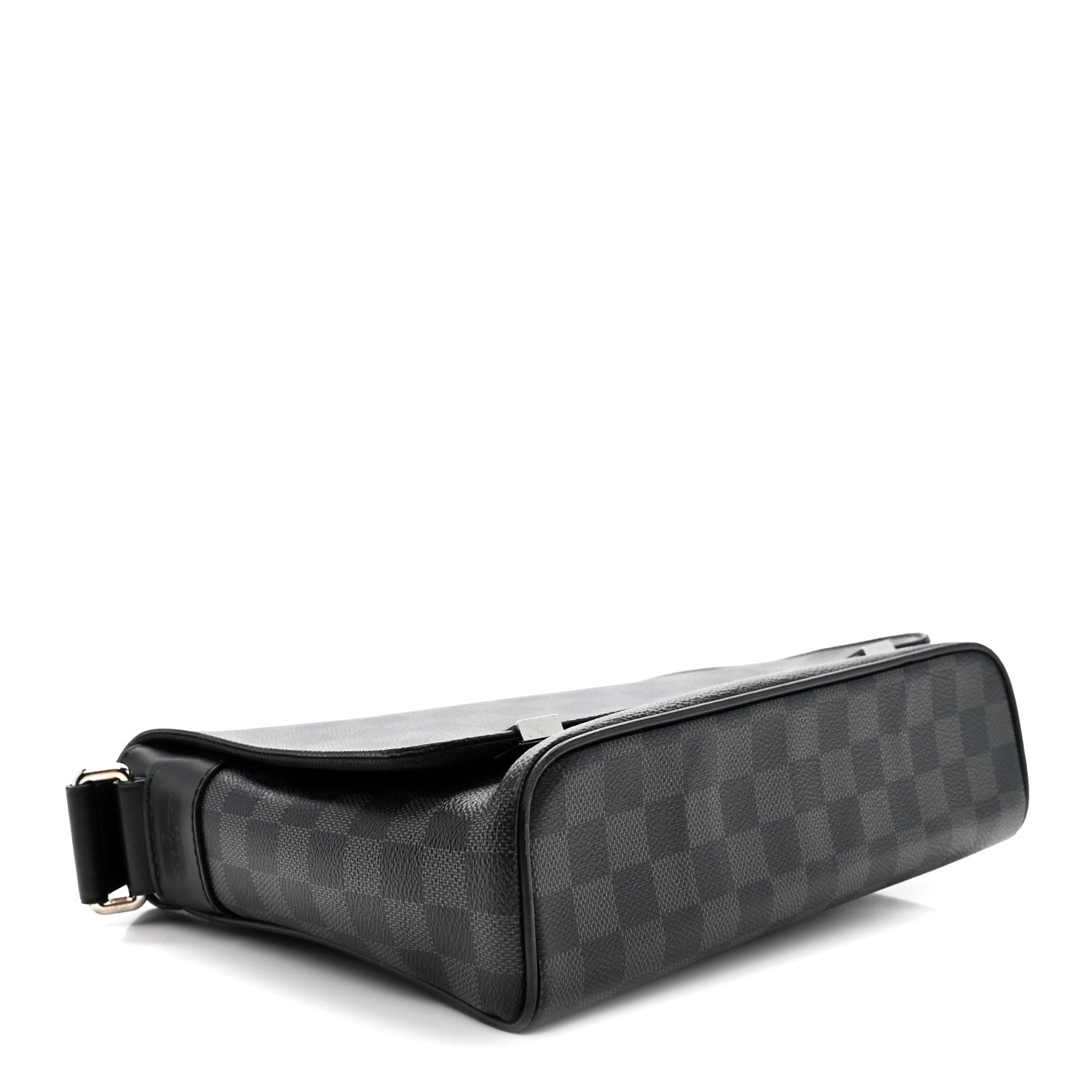 Louis Vuitton Damier Graphite District PM