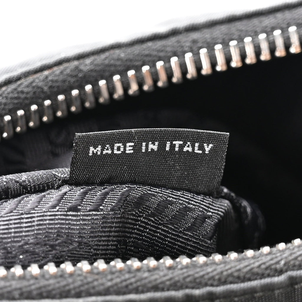 Prada Nylon Re-Edition 2005 Shoulder Bag Black