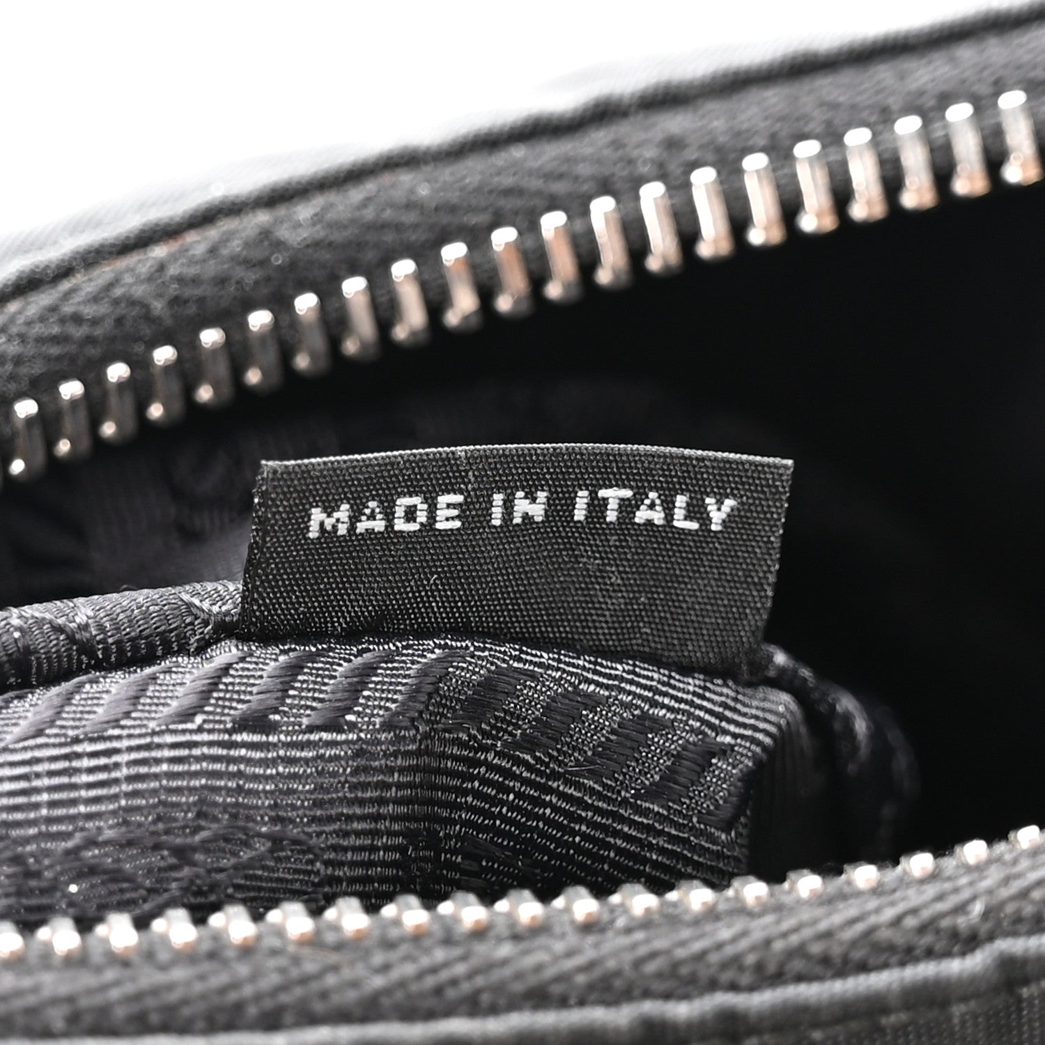 Prada Nylon Re-Edition 2005 Shoulder Bag Black