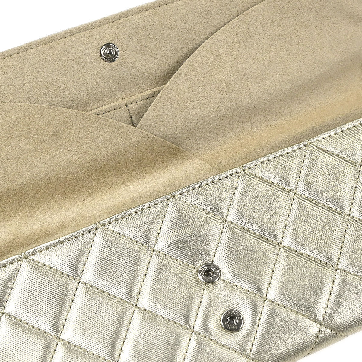 Chanel 2016-2017 Metallic Gold Lambskin Mademoiselle Lock Jewelry Case Clutch Bag