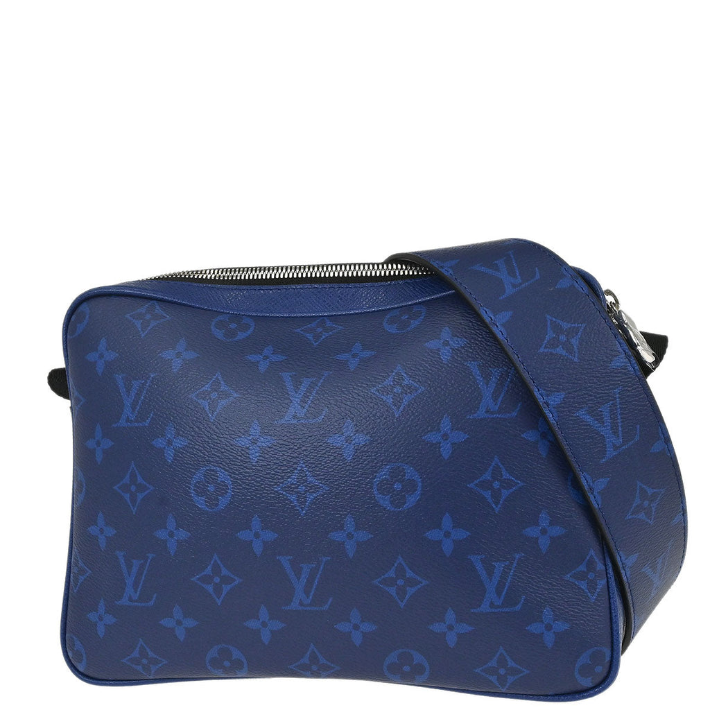 Louis Vuitton Taigarama Outdoor Messenger PM Messenger Bag M30242