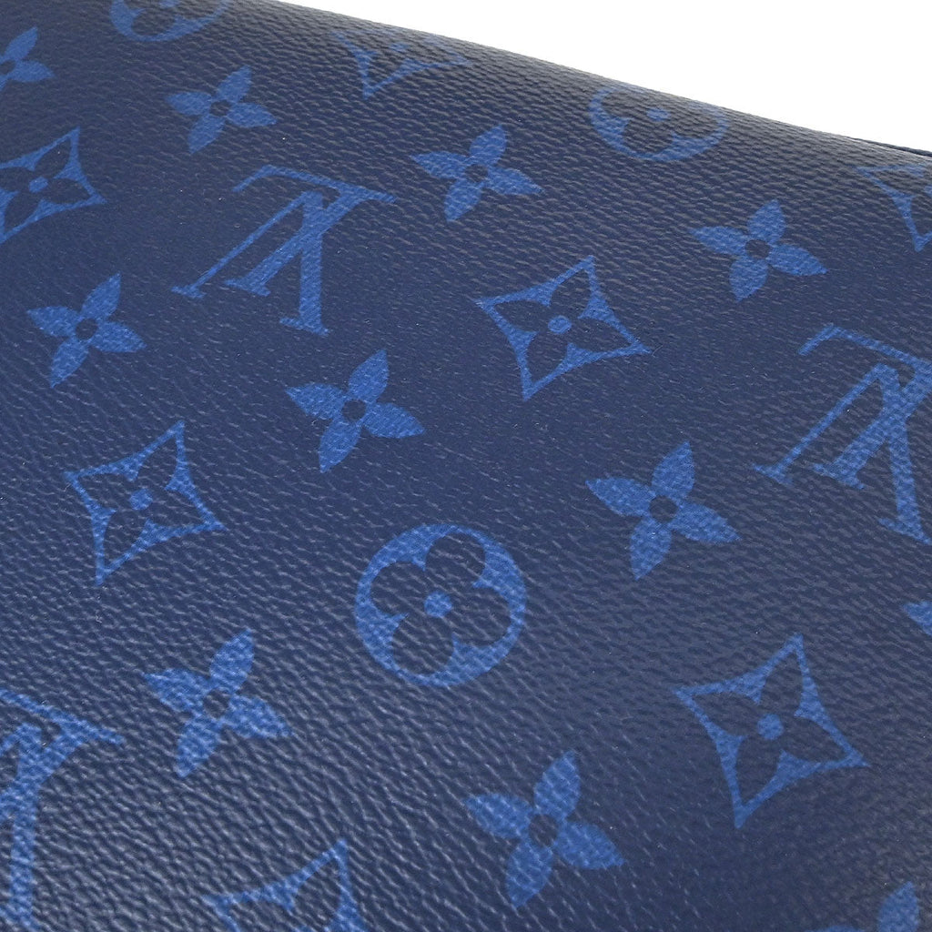 Louis Vuitton Taigarama Outdoor Messenger PM Messenger Bag M30242