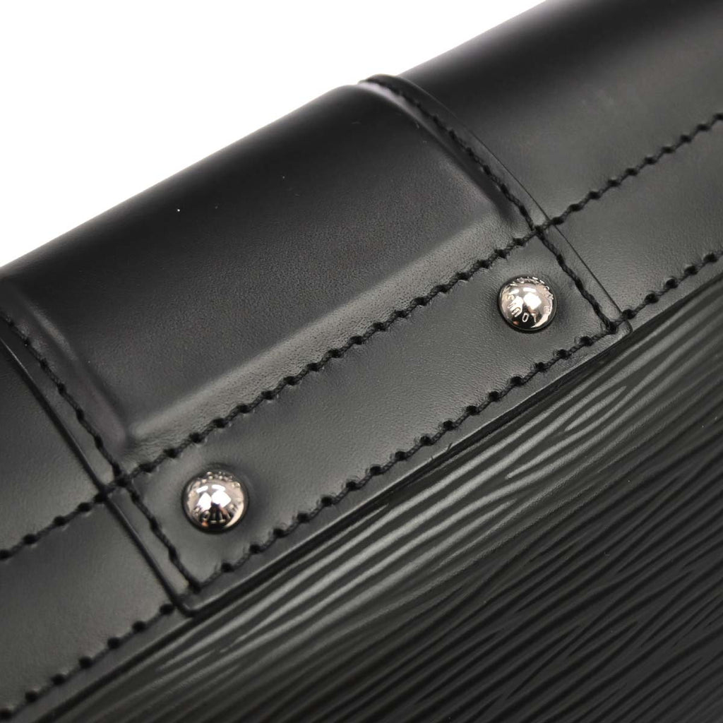 Louis Vuitton 2010 Black Epi Pochette Montaigne Handbag M59292