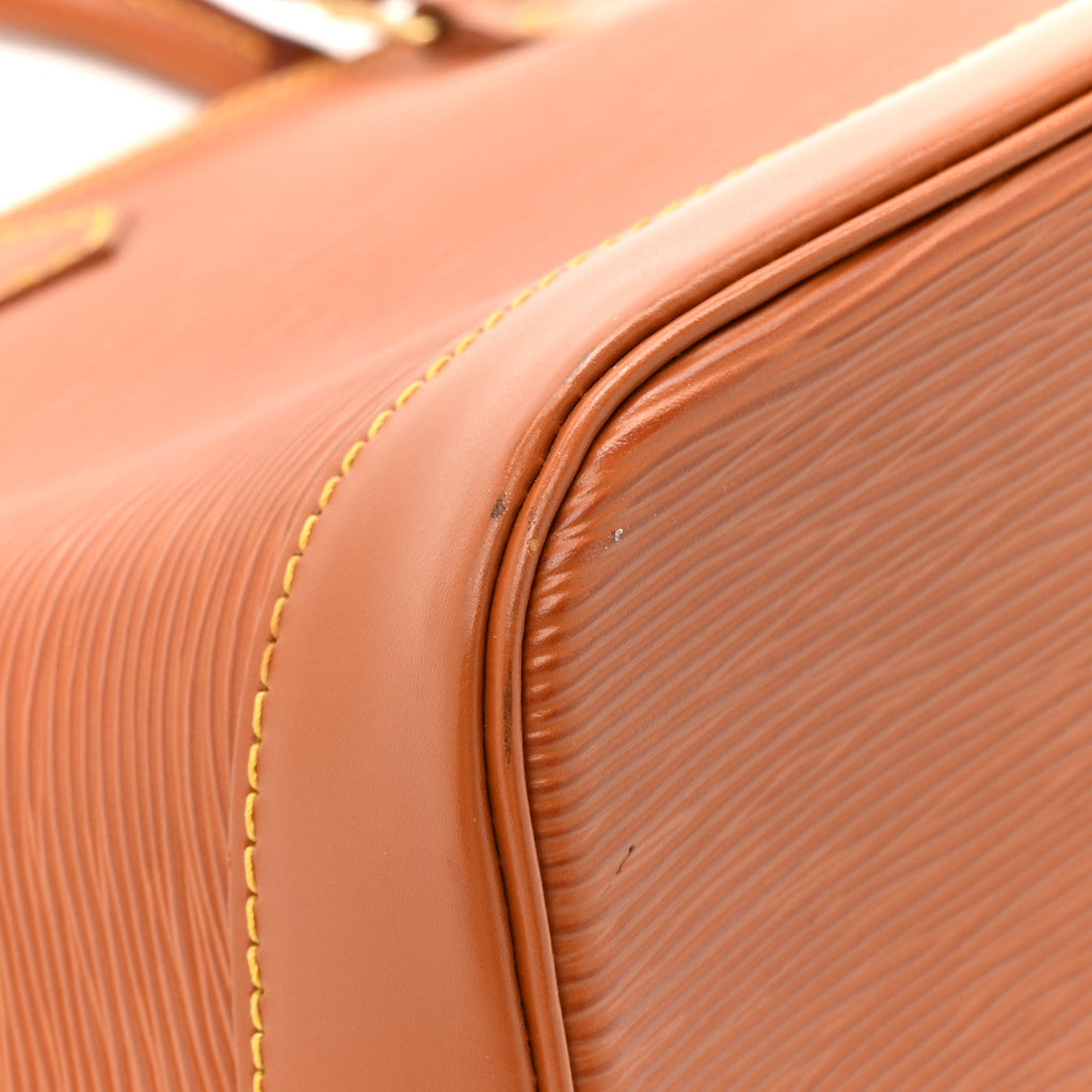 Louis Vuitton Epi Alma PM Cipango