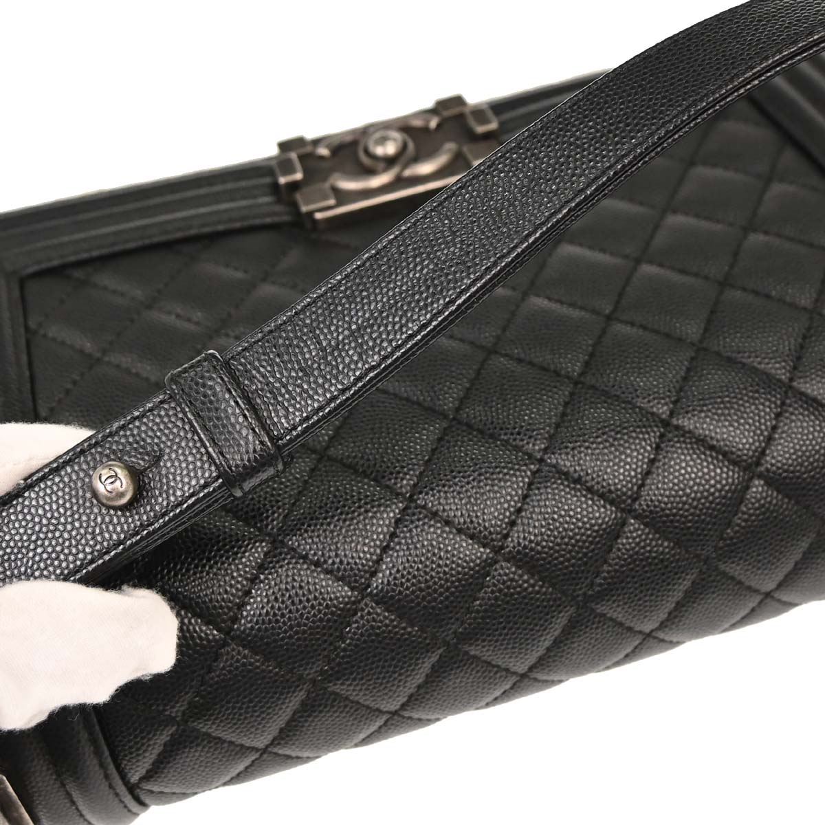 Boy Chanel 2018-2019 Black Calfskin Medium Shoulder Bag