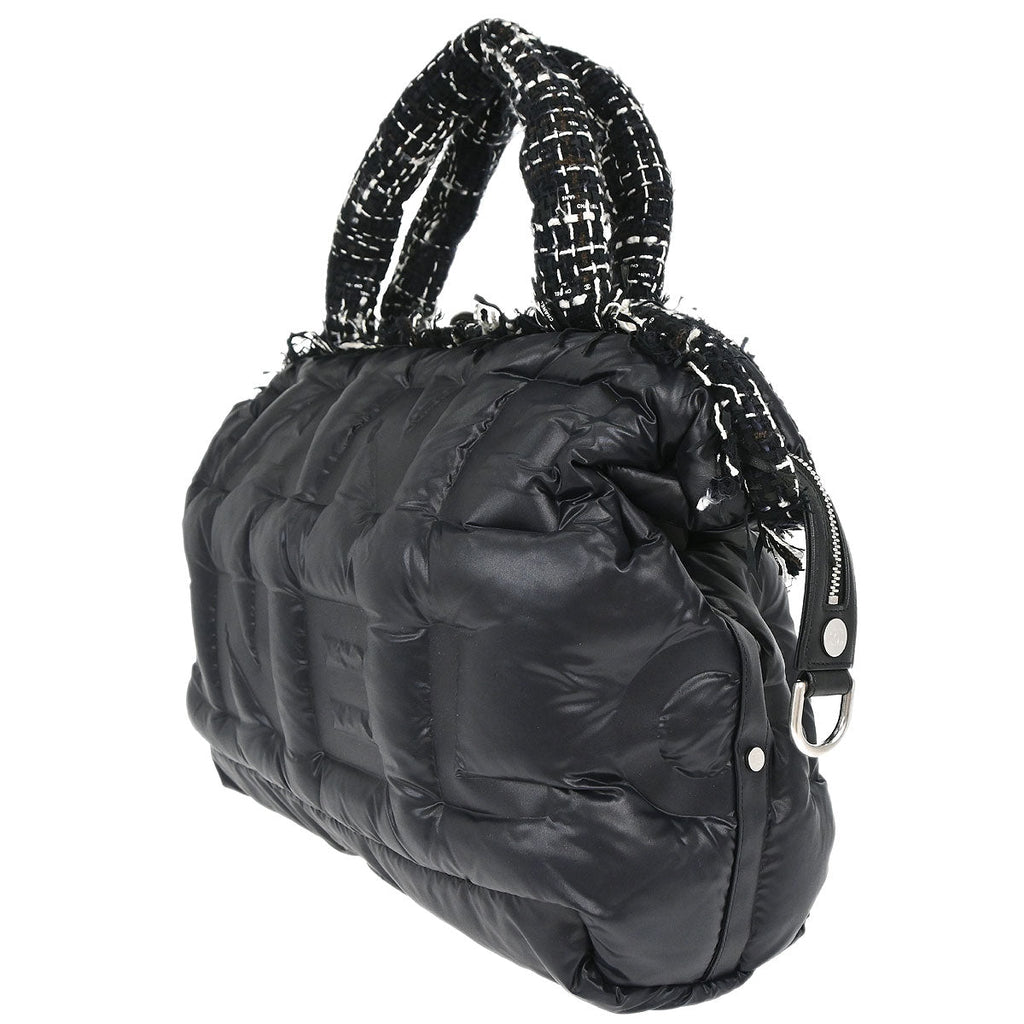 Chanel 2018-2019 Black Nylon Coco Neige Doudoune 2way Shoulder Tote Bag