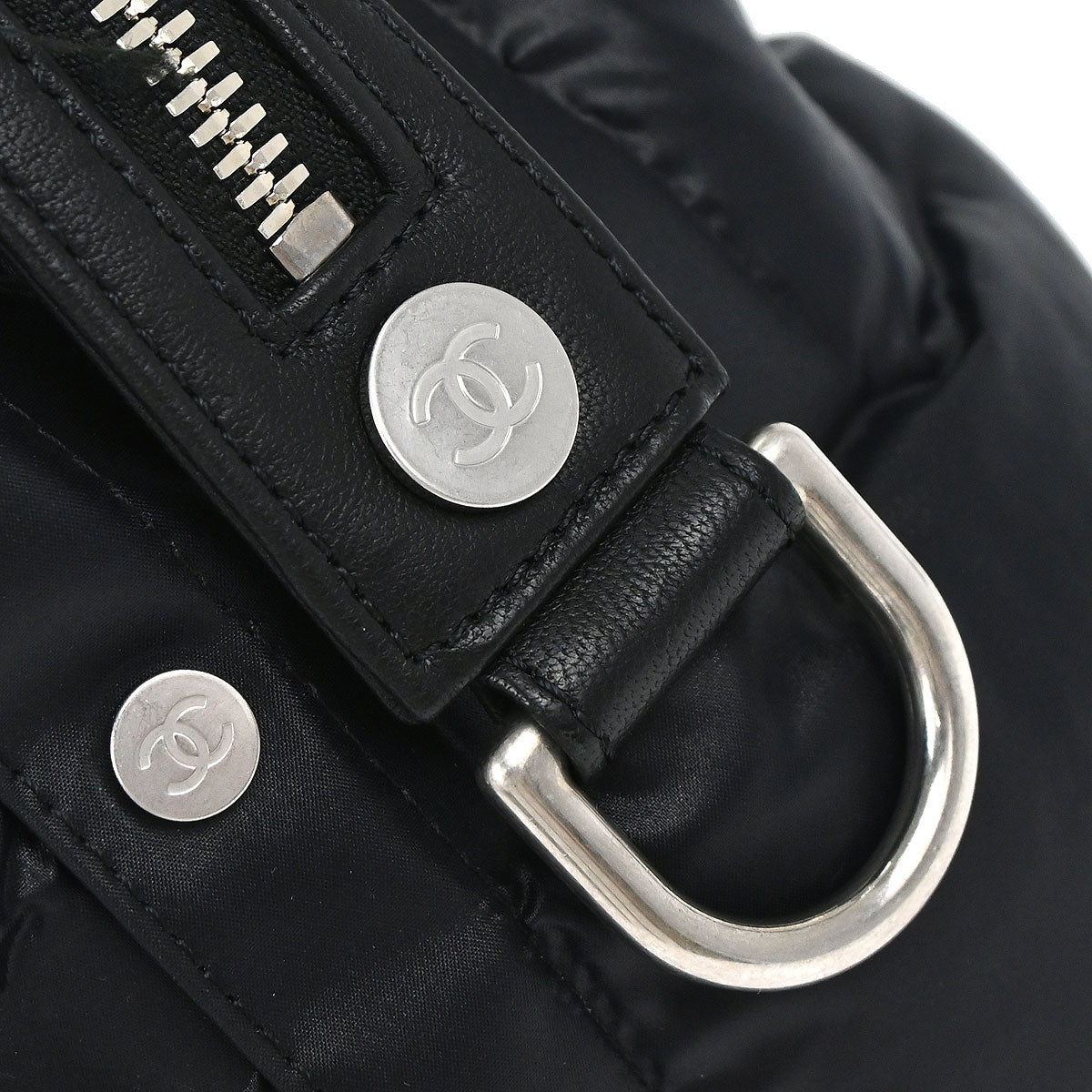 Chanel 2018-2019 Black Nylon Coco Neige Doudoune 2way Shoulder Tote Bag