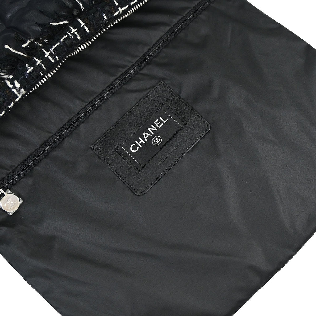 Chanel 2018-2019 Black Nylon Coco Neige Doudoune 2way Shoulder Tote Bag
