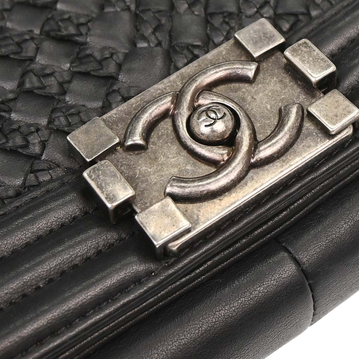 Boy Chanel 2018-2019 Black Lambskin Medium Shoulder Bag