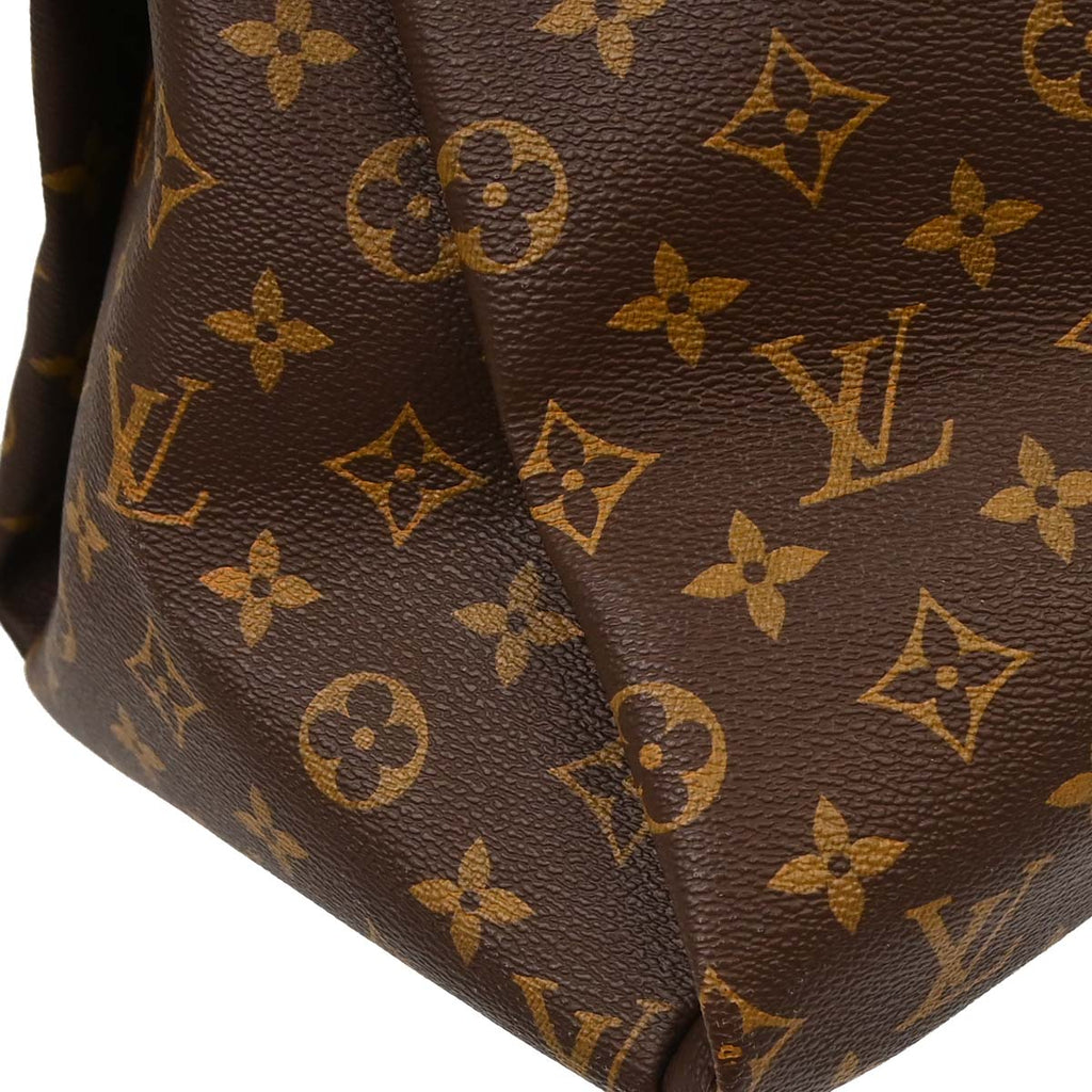 Louis Vuitton Monogram Artsy MM Handbag M40249