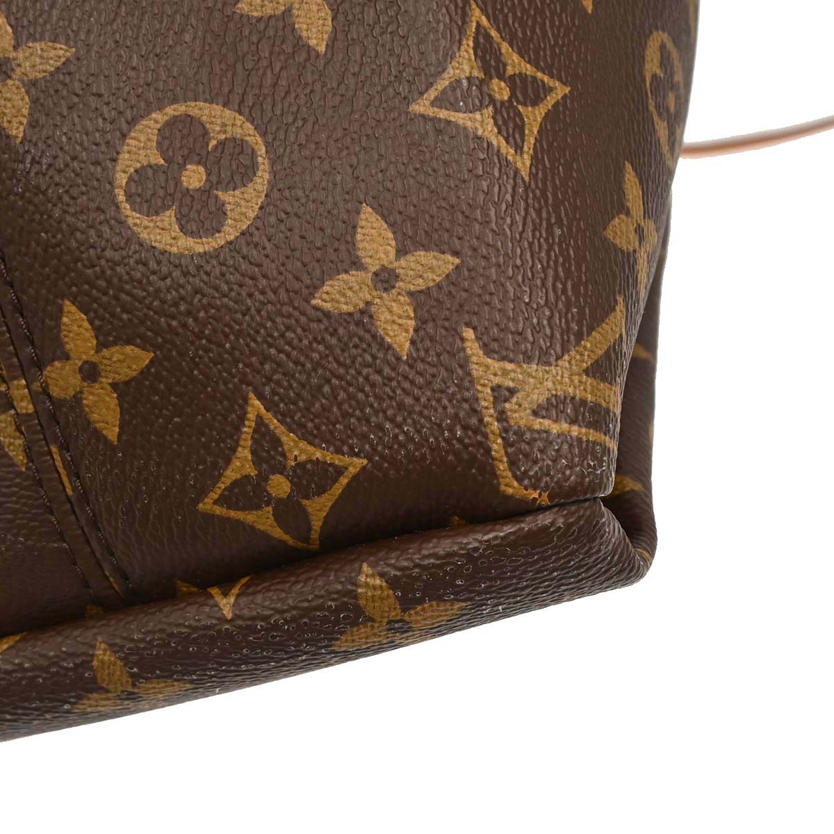 Louis Vuitton Monogram Artsy MM Handbag M40249