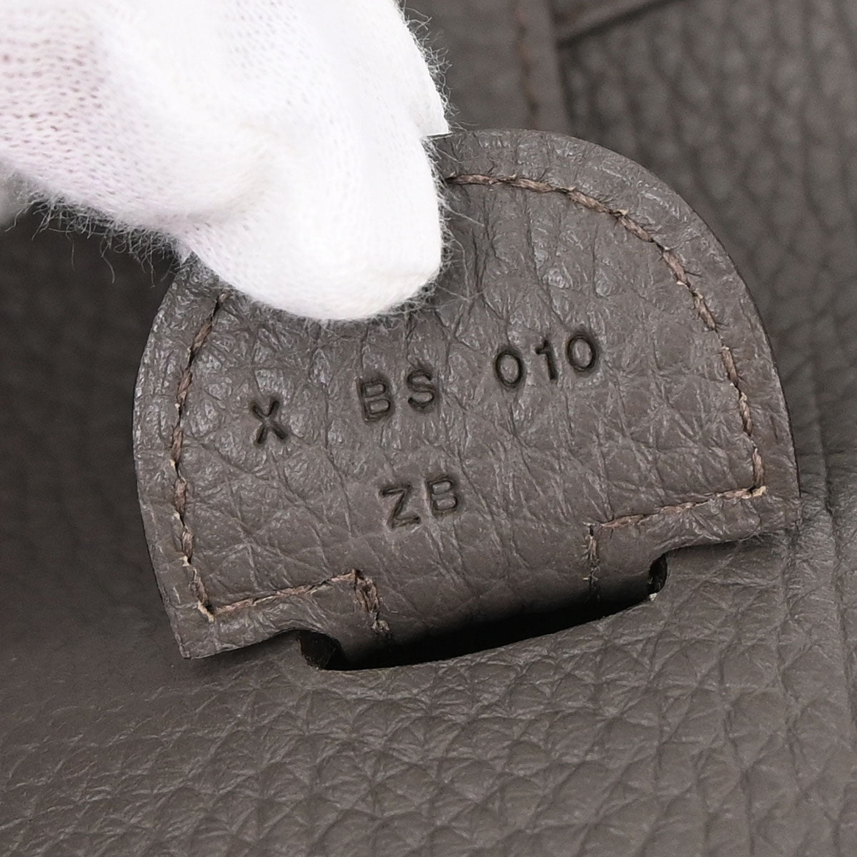 Hermes Taupe Taurillon Clemence Evelyne 3 33 GM Shoulder Bag