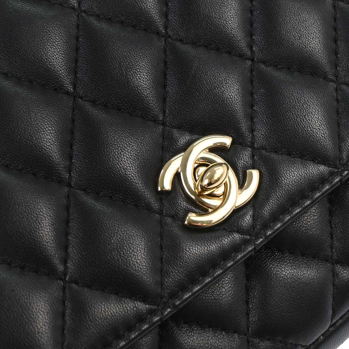 Chanel 2019 Black Lambskin Side Packs Shoulder Bag