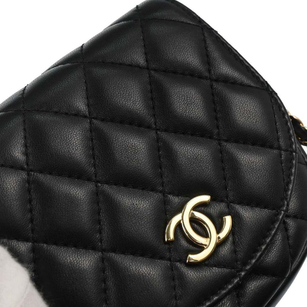 Chanel 2019 Black Lambskin Side Packs Shoulder Bag