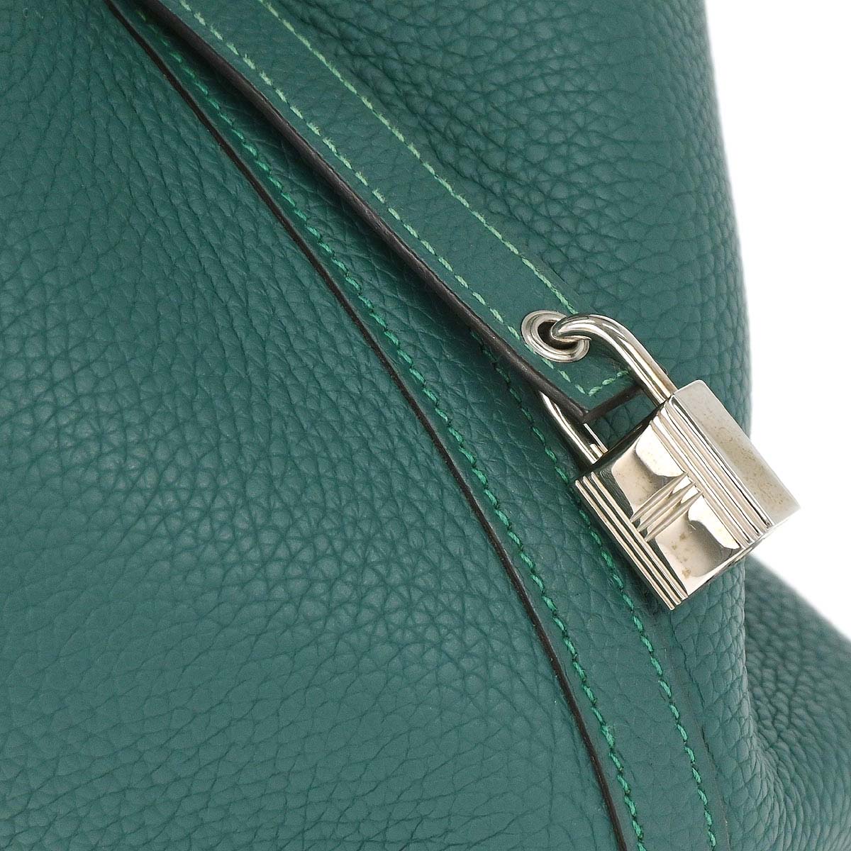 Hermes Malachite Taurillon Clemence Picotin Lock 18 PM Handbag