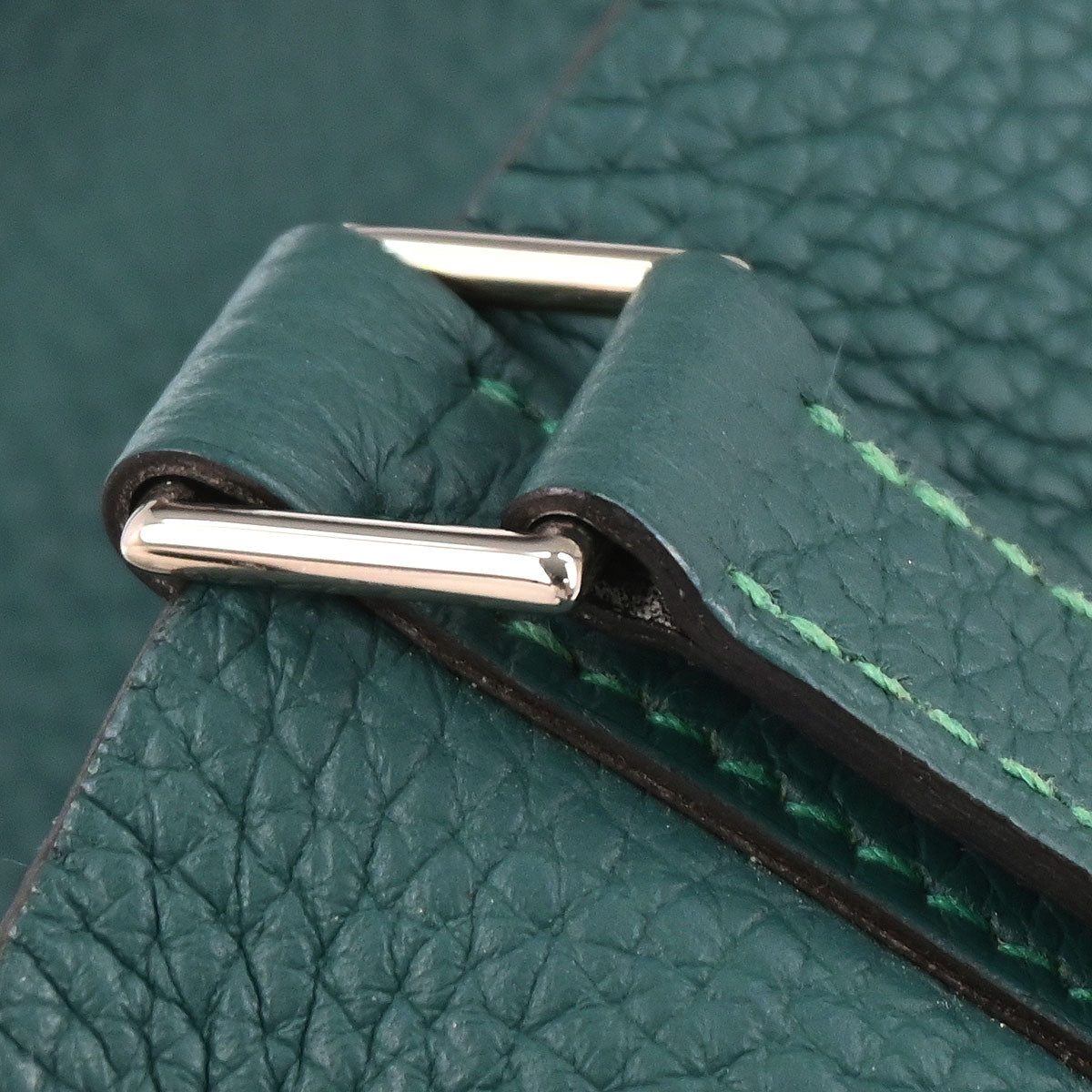 Hermes Malachite Taurillon Clemence Picotin Lock 18 PM Handbag