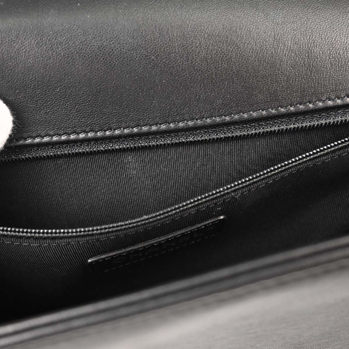 Boy Chanel 2017 Black Lambskin Medium Shoulder Bag