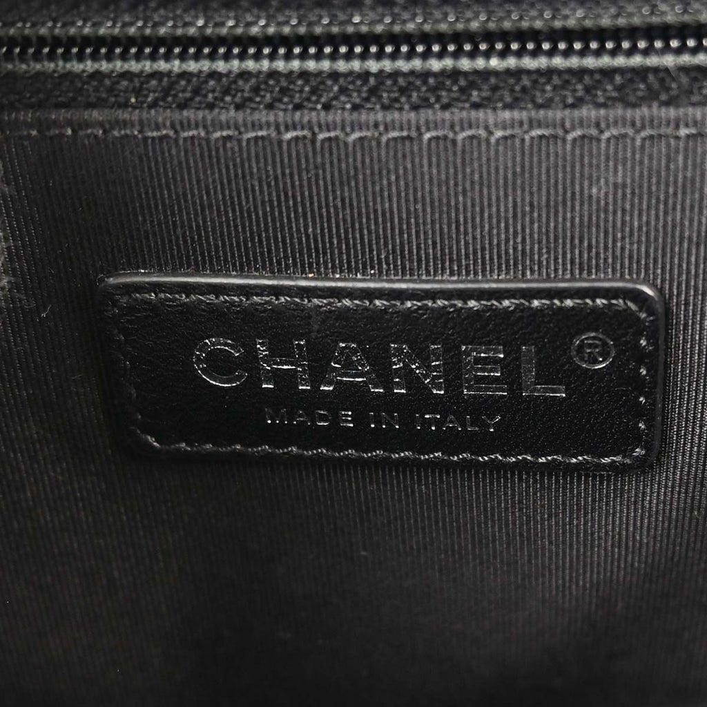 Boy Chanel 2017 Black Lambskin Medium Shoulder Bag