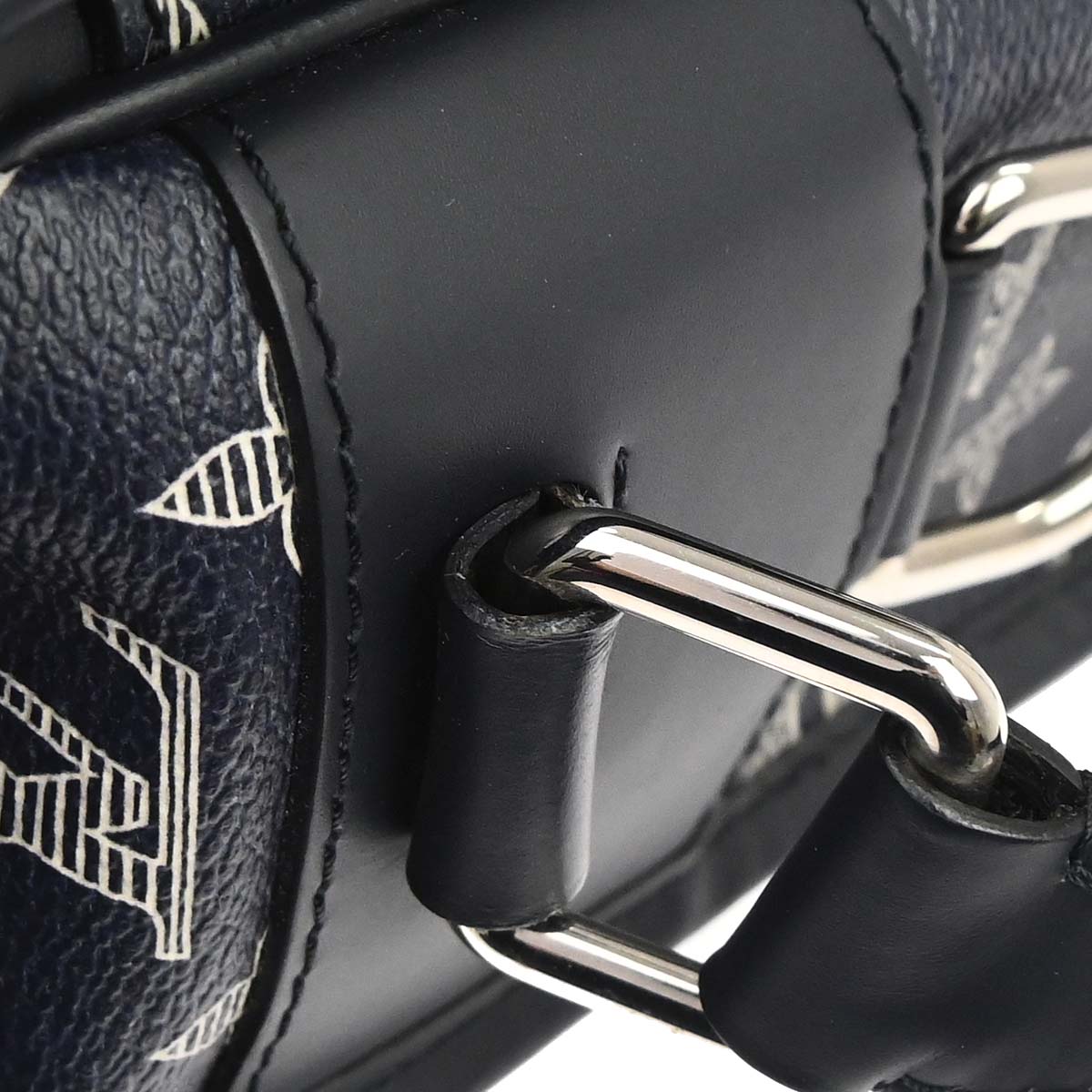 Louis Vuitton Monogram Savannah Messenger GM Shoulder Bag M43293
