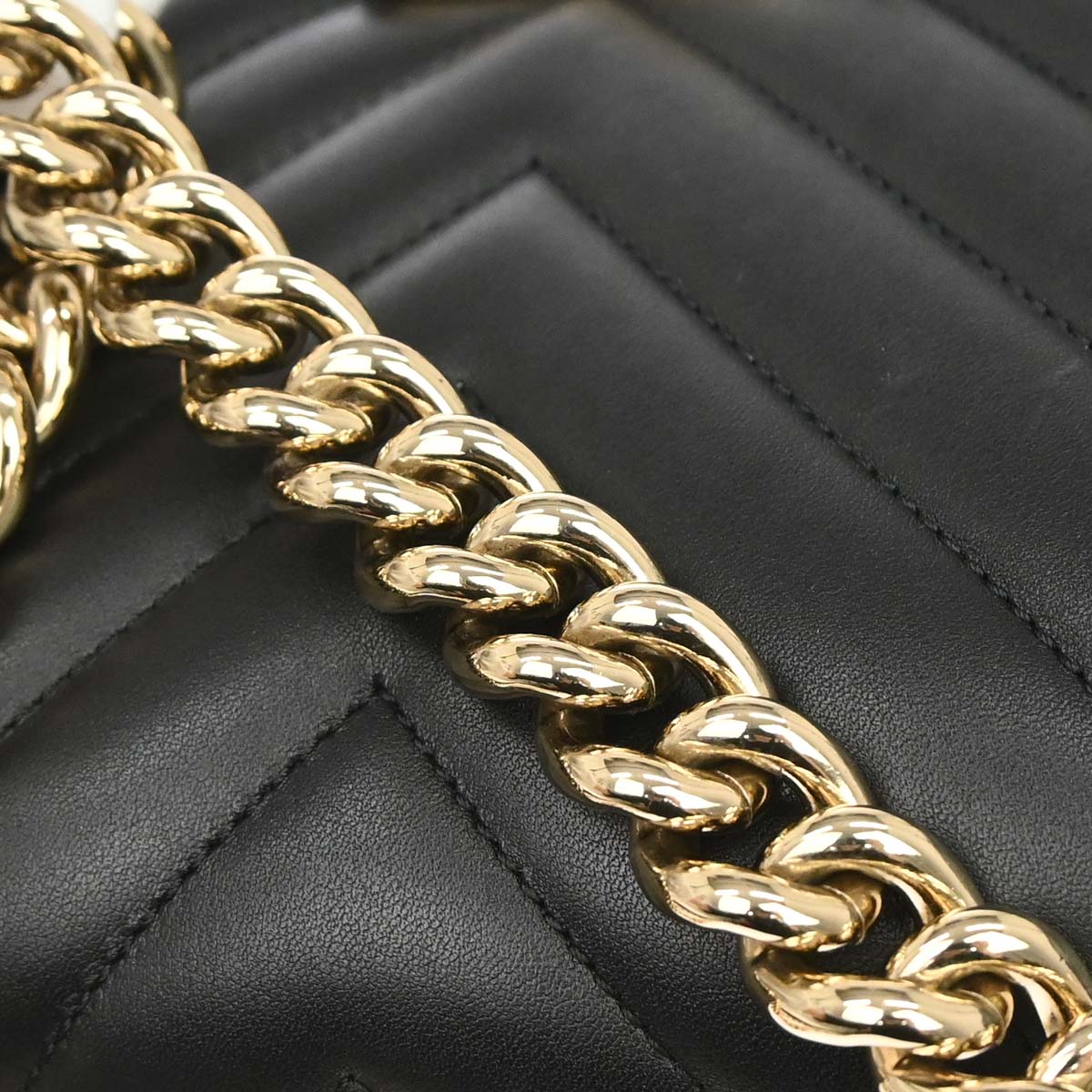 Boy Chanel 2019 Black Lambskin Chevron Medium Double Chain Shoulder Bag