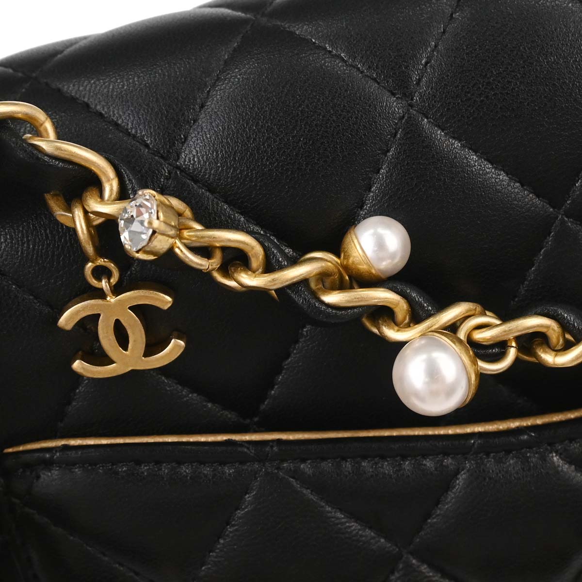 Chanel 2019 Black Lambskin Medium Piercing Chic Double Flap Shoulder Bag