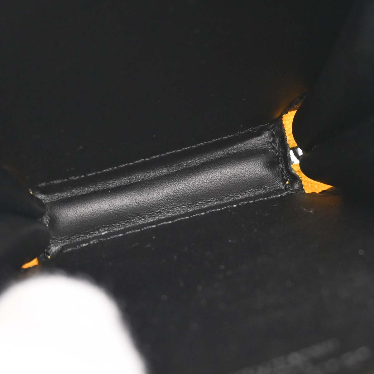 Louis Vuitton 2012 Pumpkin Dot Porte Monnaie Chapeau Wallet M91569