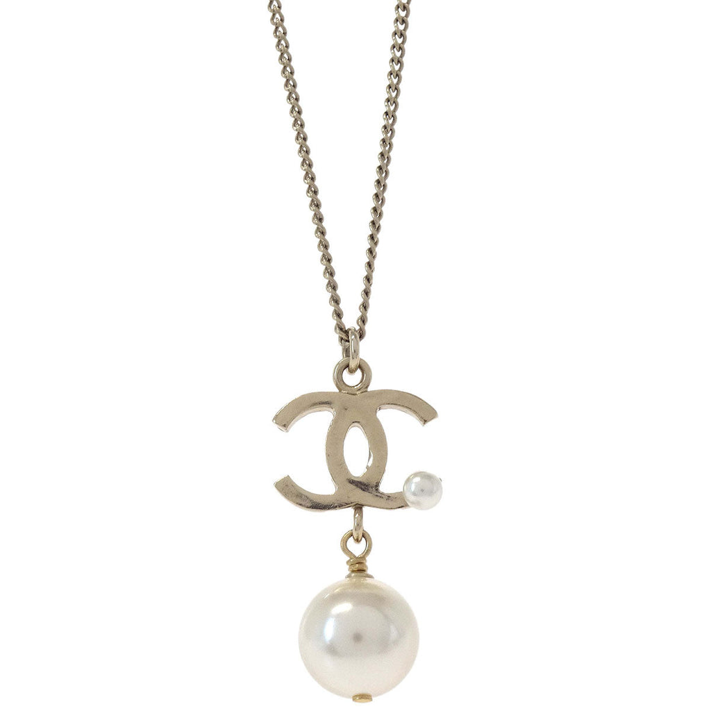 Chanel Charm CC Gold Chain Necklace Costume Pearl B14P