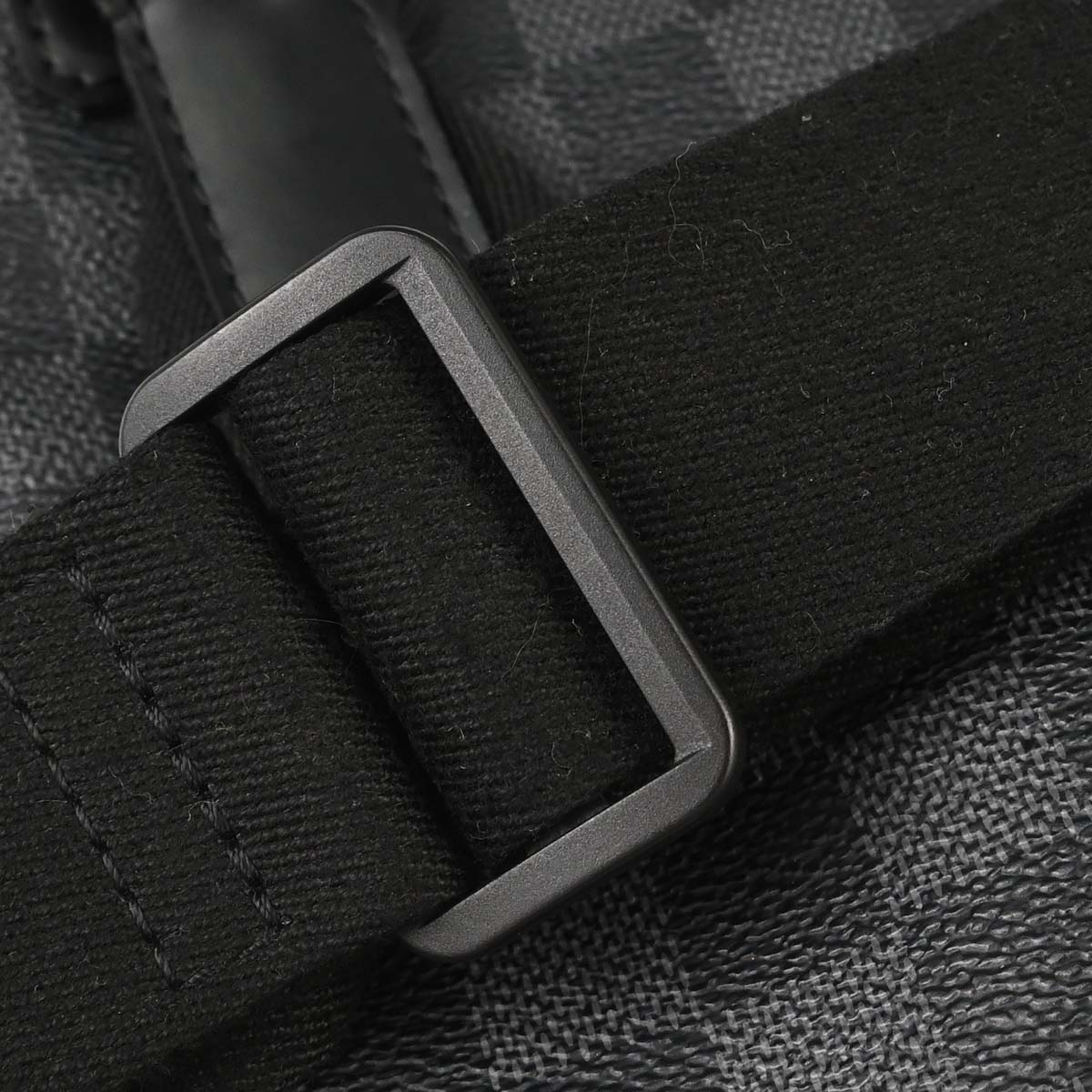 Louis Vuitton Damier Graphite Thomas Crossbody Bag N58028