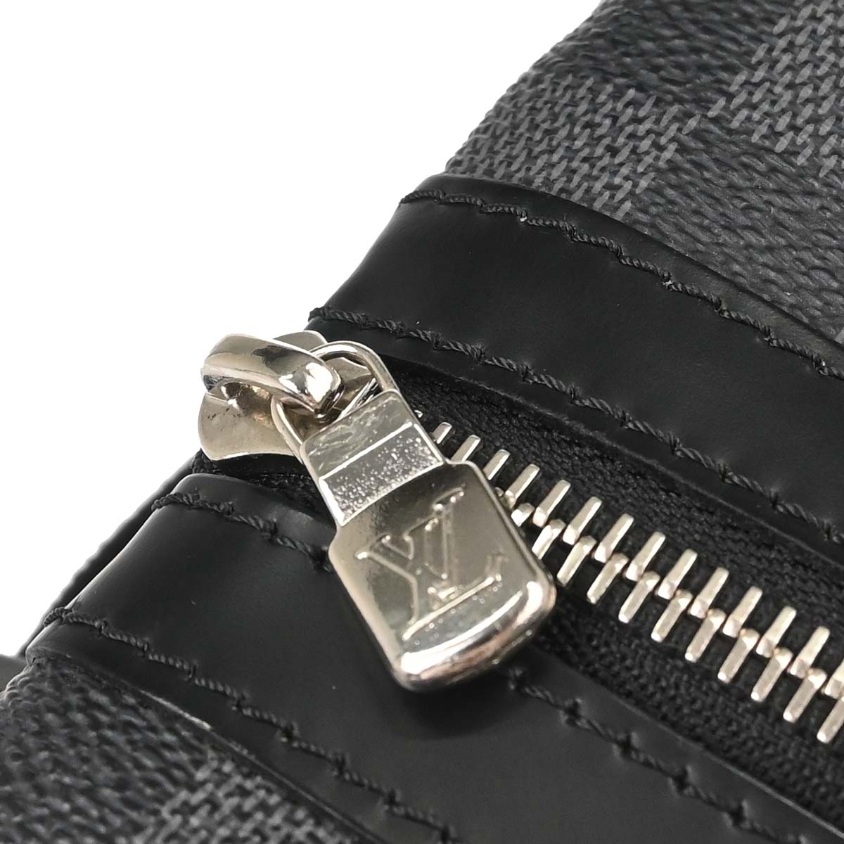 Louis Vuitton Damier Graphite Thomas Crossbody Bag N58028