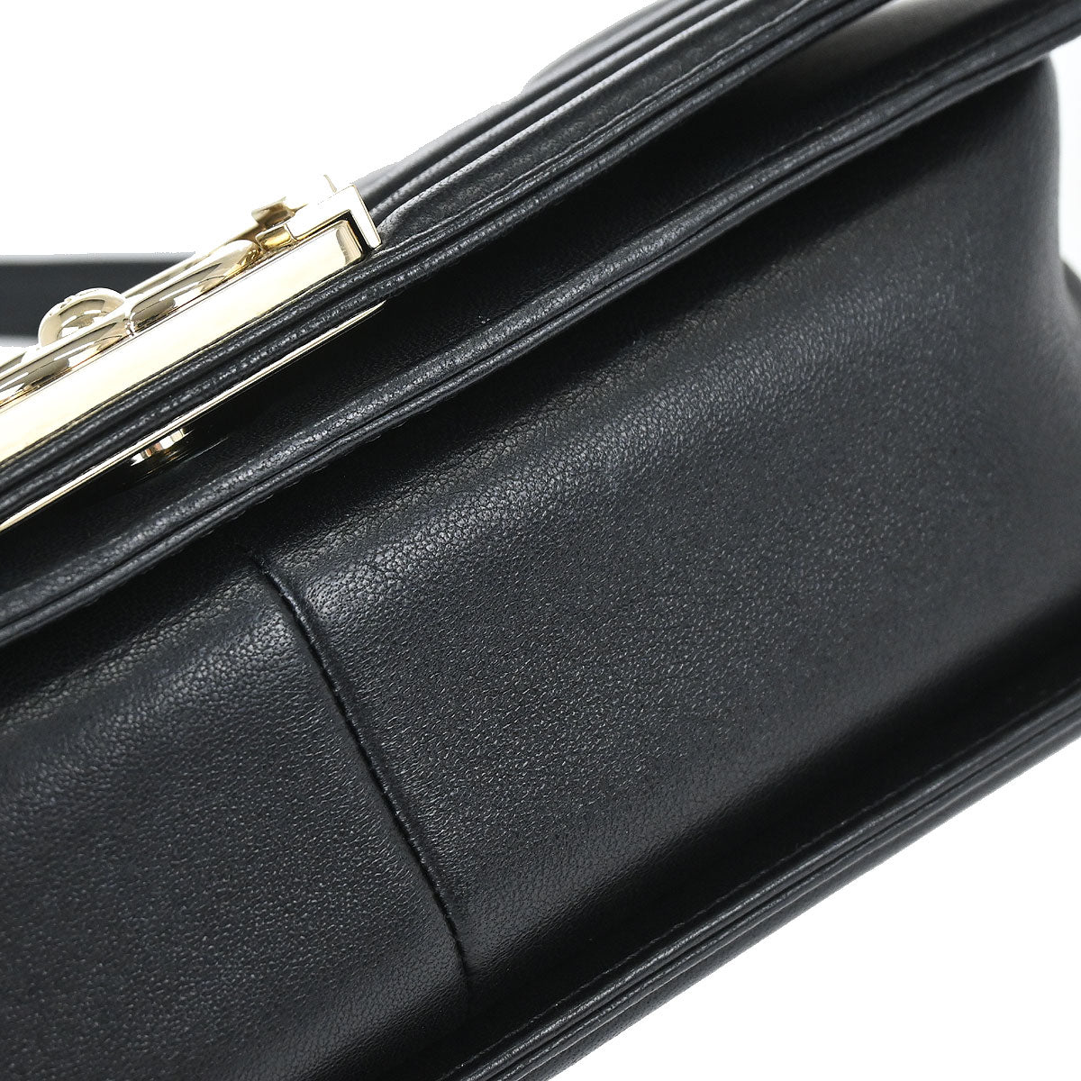 Boy Chanel 2016-2017 Black Lambskin Medium Shoulder Bag