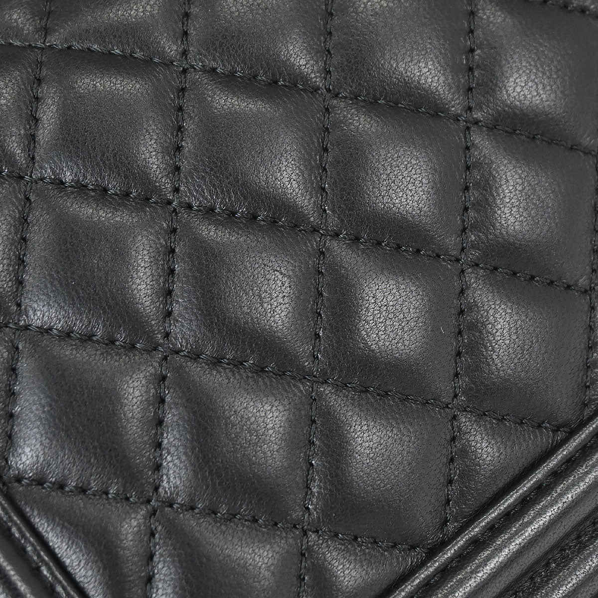 Boy Chanel 2016-2017 Black Lambskin Medium Shoulder Bag