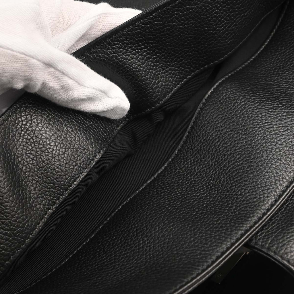 Chanel 2011 Black Calfskin Executive Cerf 2way Shoulder Tote Bag