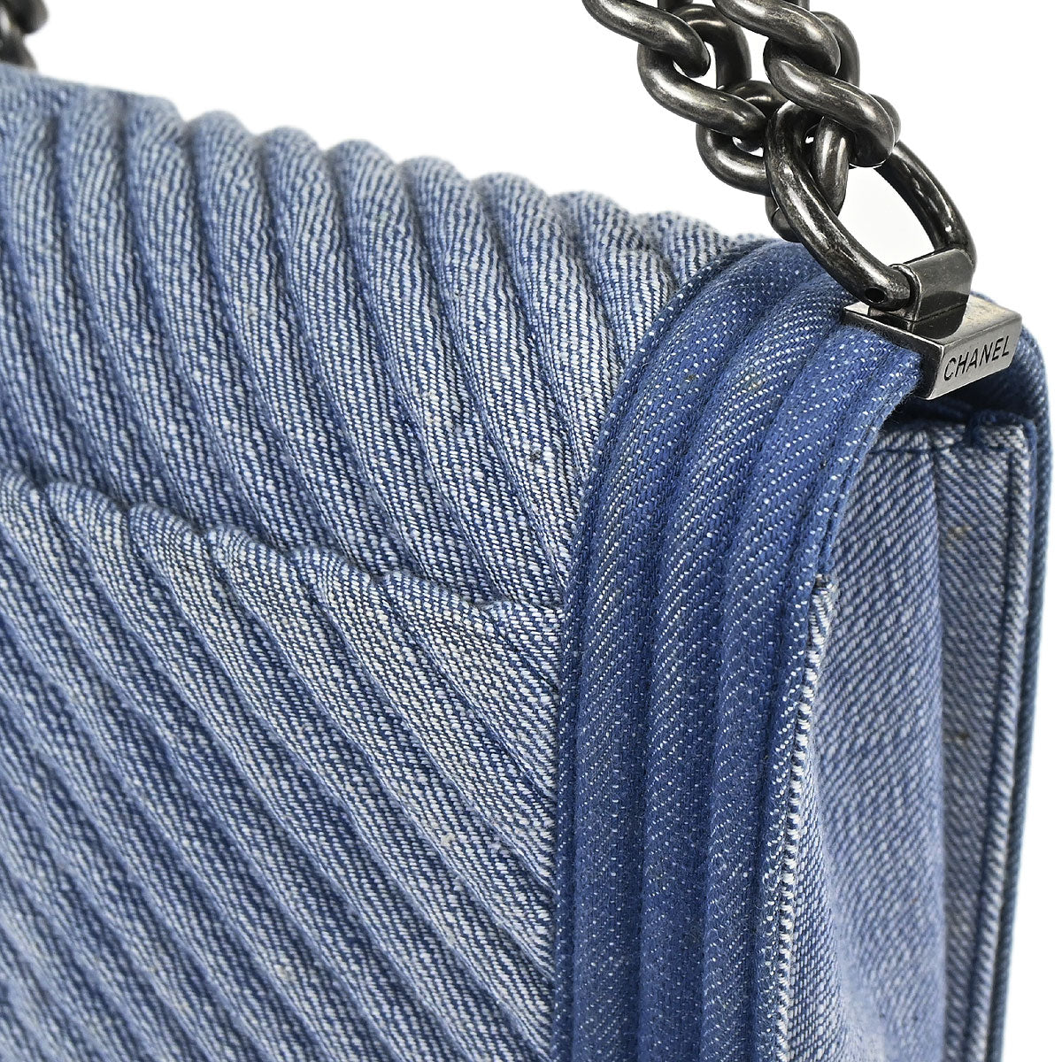 Boy Chanel 2014-2015 Blue Denim Chevron Medium Shoulder Bag