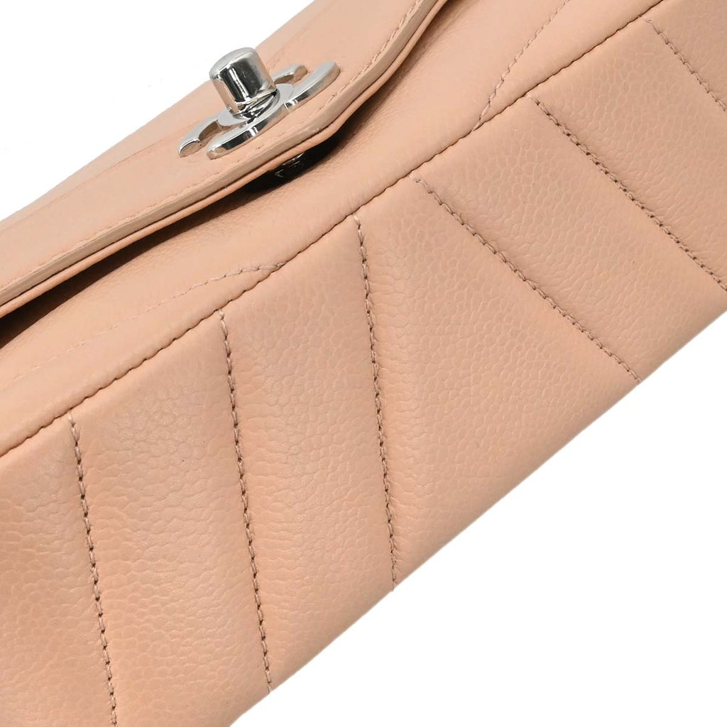 Chanel 2017-2018 Beige Caviar Skin Chevron Shoulder Bag