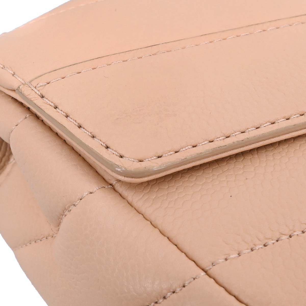 Chanel 2017-2018 Beige Caviar Skin Chevron Shoulder Bag