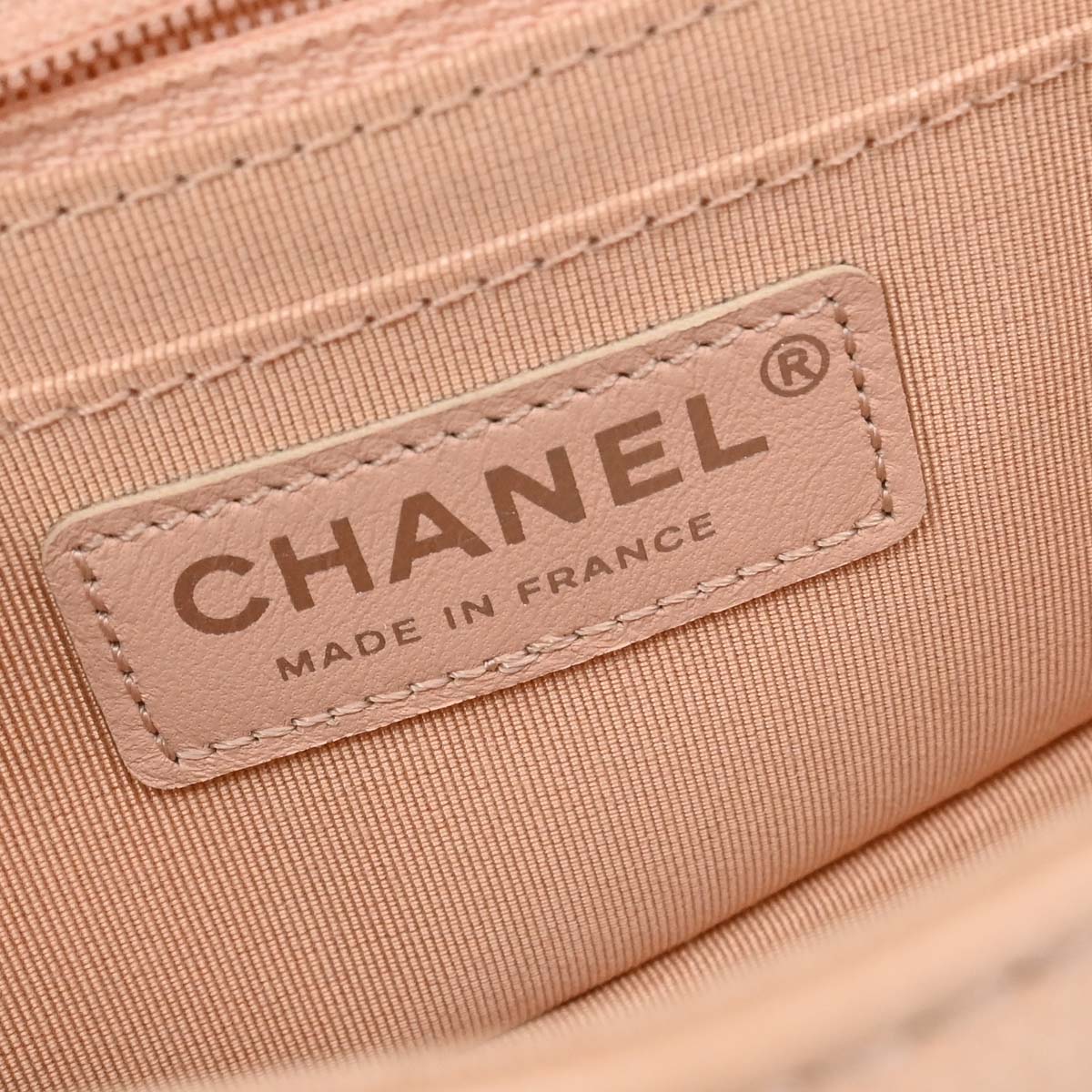 Chanel 2017-2018 Beige Caviar Skin Chevron Shoulder Bag