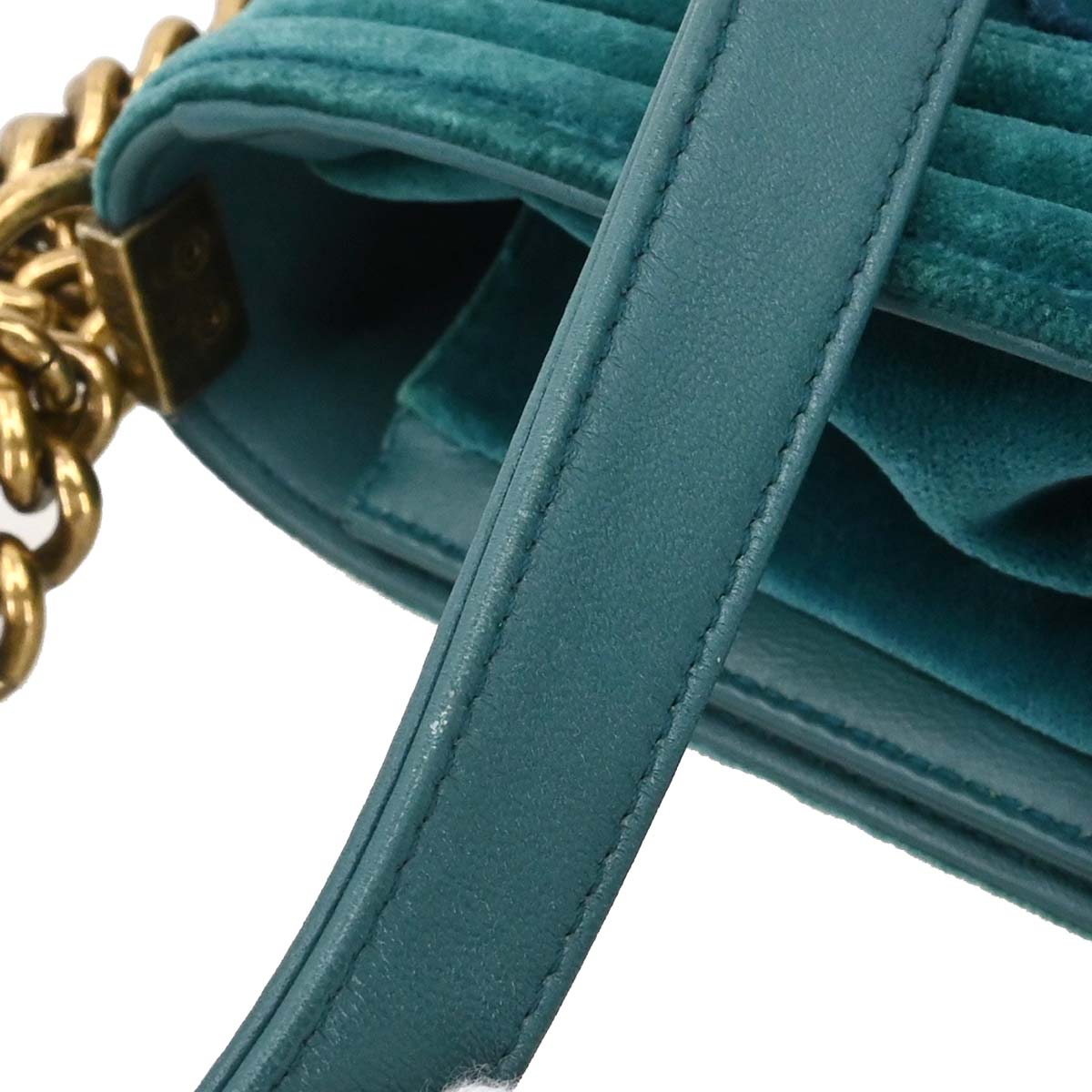 Boy Chanel 2017-2018 Green Velvet Chevron Medium Shoulder Bag