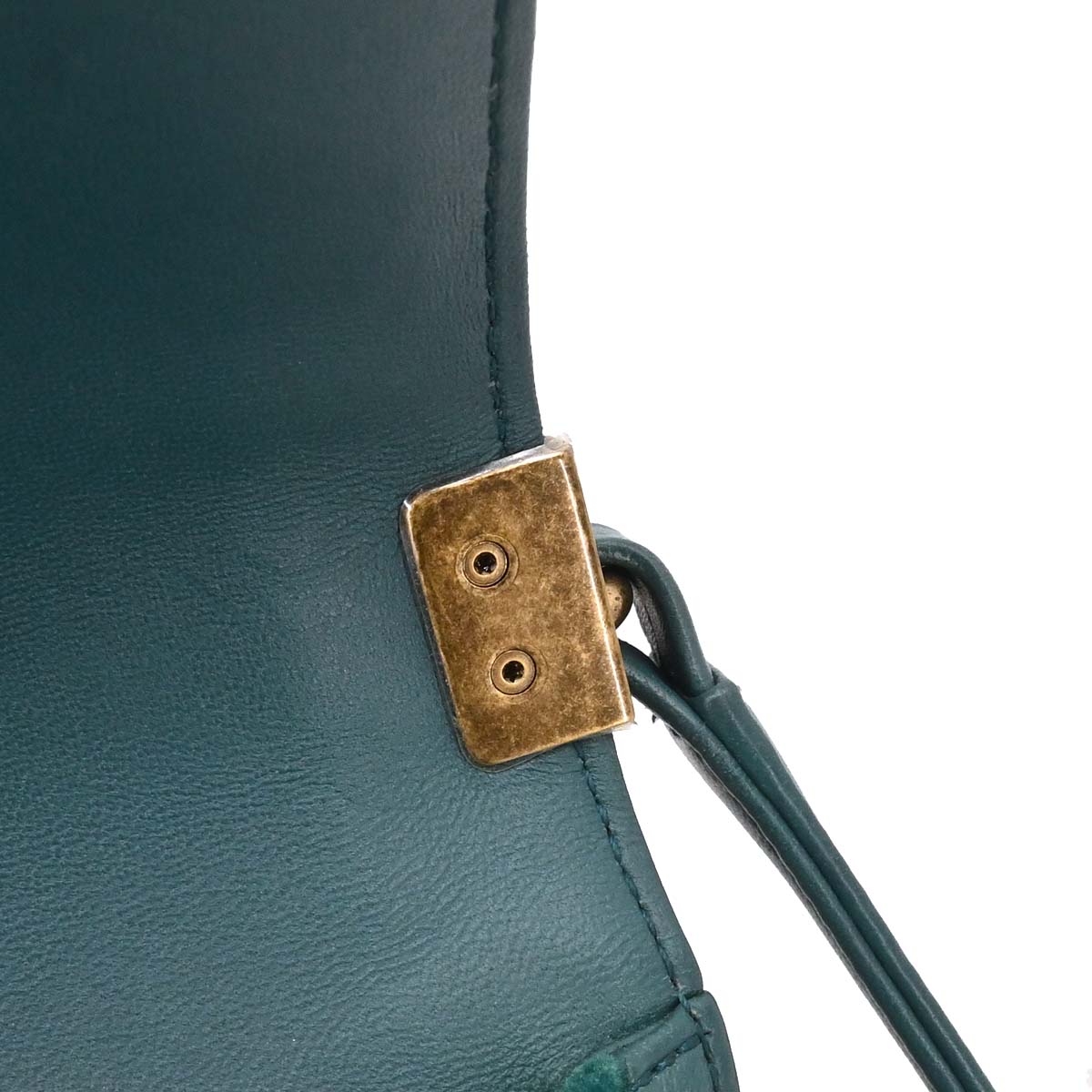 Boy Chanel 2017-2018 Green Velvet Chevron Medium Shoulder Bag