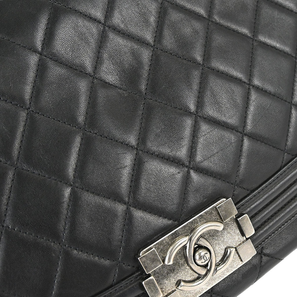 Boy Chanel 2012 Black Lambskin Antik Handbag