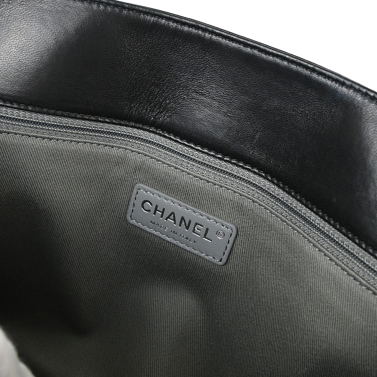 Boy Chanel 2012 Black Lambskin Antik Handbag