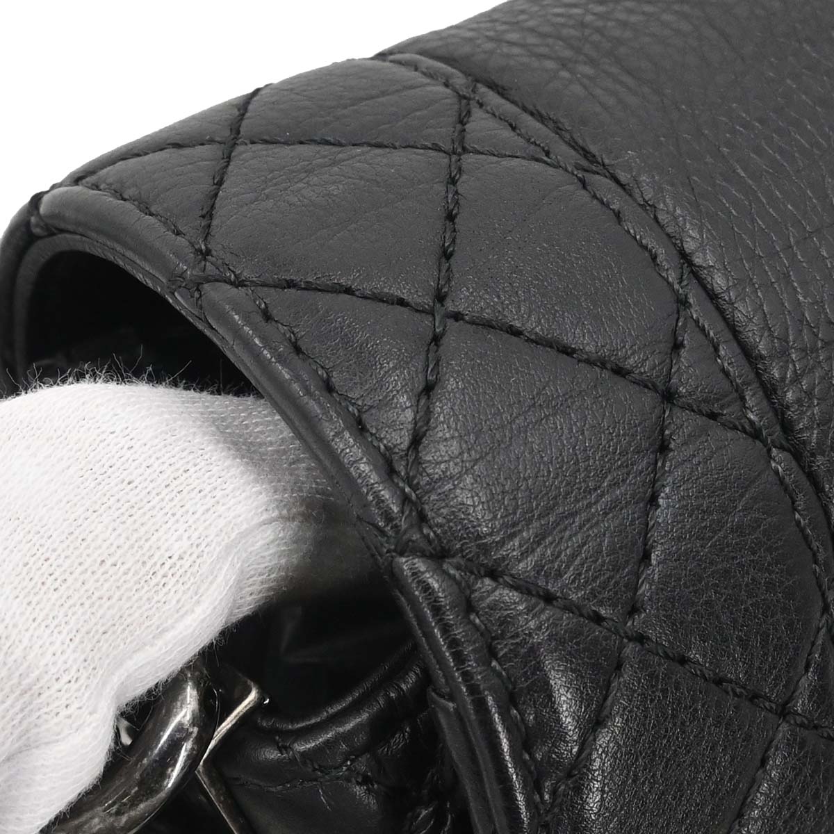 Boy Chanel 2013-2014 Black Lambskin Medium Shoulder Bag